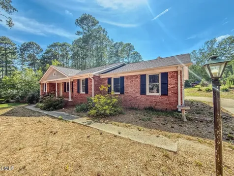 933 Greenwood Circle Cary NC 27511