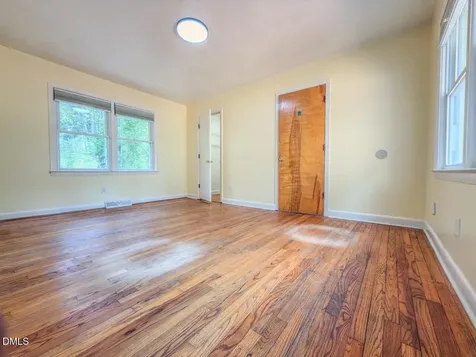 933 Greenwood Circle Cary NC 27511