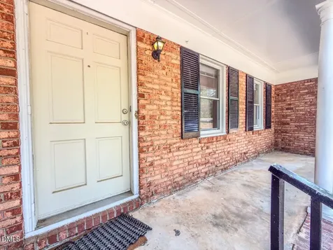 933 Greenwood Circle Cary NC 27511