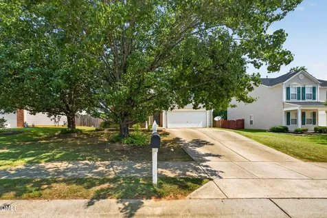 1012 Breeze Lane Clayton NC 27520