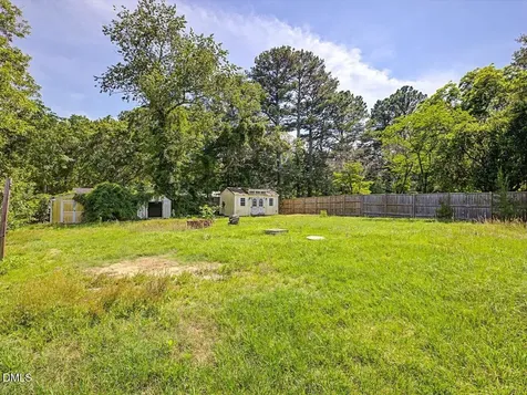 1828 Nc 42 Highway Willow Springs NC 27592
