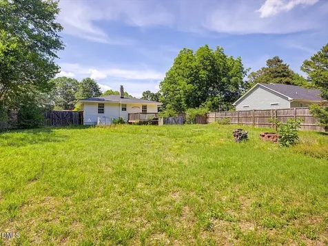 1828 Nc 42 Highway Willow Springs NC 27592