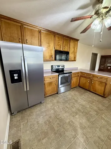 1511 Lane Road Dunn NC 28334