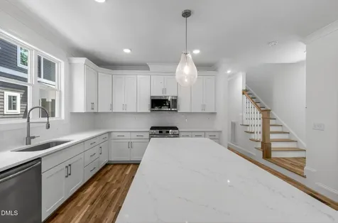 516 Heather Drive Raleigh NC 27606