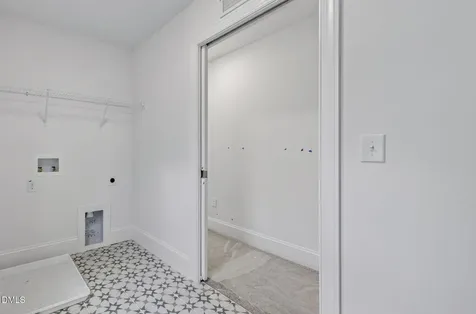516 Heather Drive Raleigh NC 27606