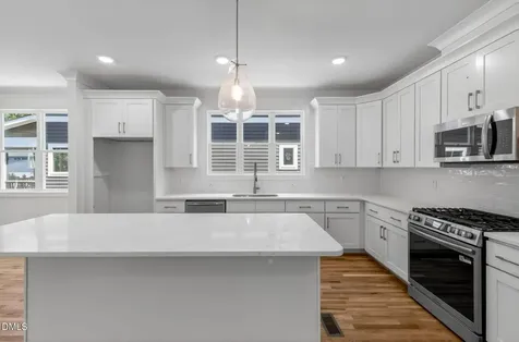 516 Heather Drive Raleigh NC 27606