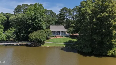 4804 Oaksong Court Fuquay Varina NC 27526