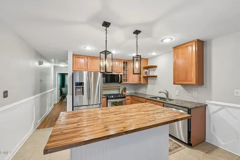 616 Maple Lane Raleigh NC 27603