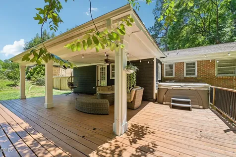 616 Maple Lane Raleigh NC 27603