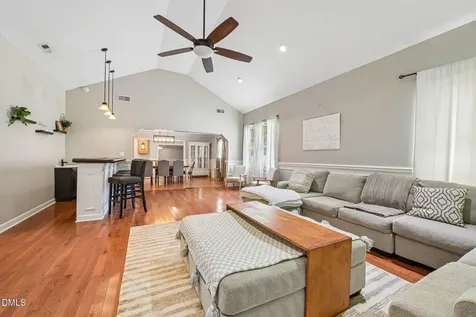 616 Maple Lane Raleigh NC 27603