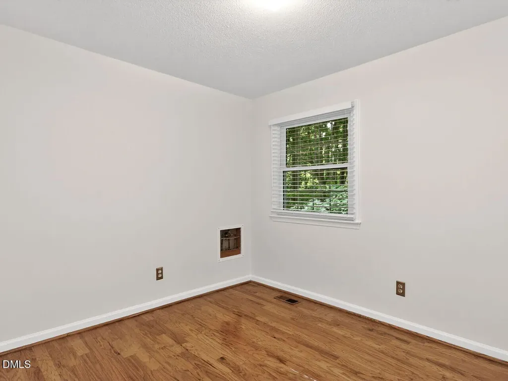 411 Yorktown Drive Chapel Hill NC 27516