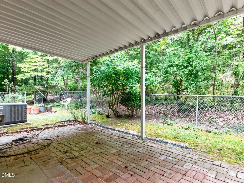 411 Yorktown Drive Chapel Hill NC 27516