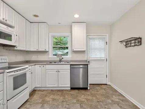 411 Yorktown Drive Chapel Hill NC 27516