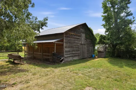 462 Darius Pearce Road Youngsville NC 27596