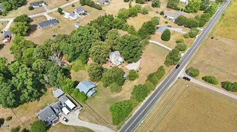462 Darius Pearce Road Youngsville NC 27596