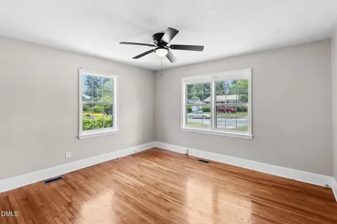 306 Lynn Avenue Fayetteville NC 28301
