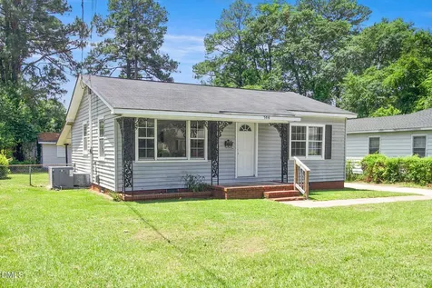 306 Lynn Avenue Fayetteville NC 28301