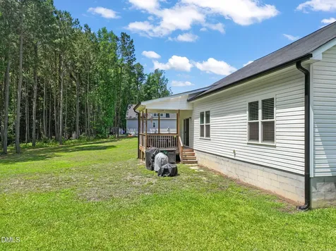 206 S Titus Lane Wendell NC 27591