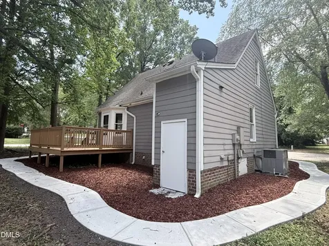 2900 Broadlands Drive Raleigh NC 27604