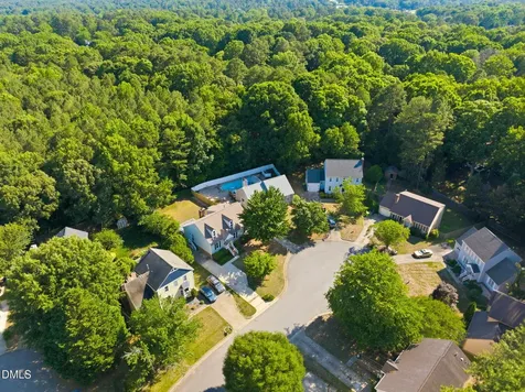 8112 Bellingham Circle Raleigh NC 27615
