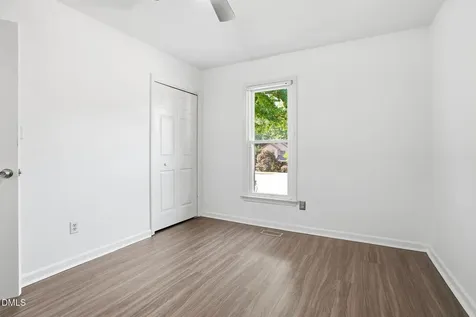 8112 Bellingham Circle Raleigh NC 27615