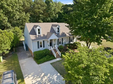 8112 Bellingham Circle Raleigh NC 27615