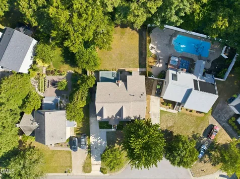 8112 Bellingham Circle Raleigh NC 27615
