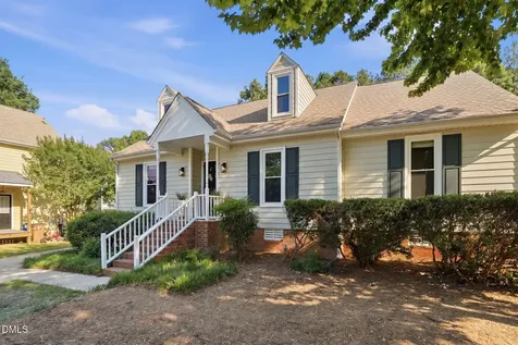 8112 Bellingham Circle Raleigh NC 27615
