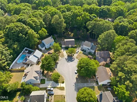 8112 Bellingham Circle Raleigh NC 27615
