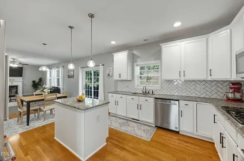 3124 Queensland Road Raleigh NC 27614