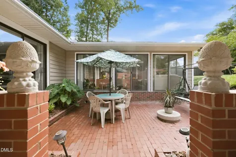 1766 Robinhood Drive Burlington NC 27217