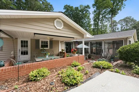 1766 Robinhood Drive Burlington NC 27217