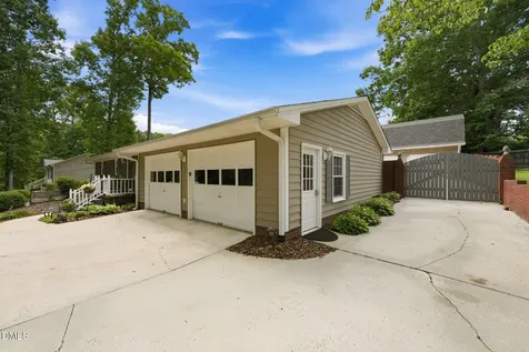 1766 Robinhood Drive Burlington NC 27217