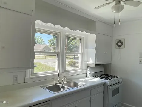 305 Laurel Hill Drive Burlington NC 27215