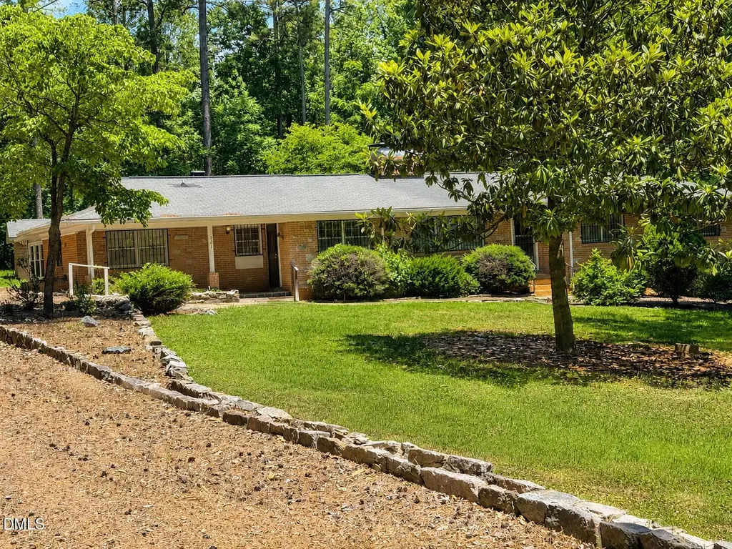 921 Williamsboro Street Oxford NC 27565