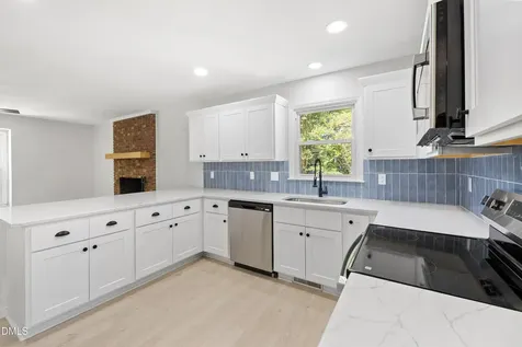 2605 Valley Woods Court Raleigh NC 27613