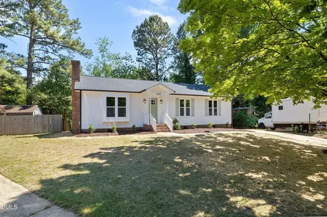 2605 Valley Woods Court Raleigh NC 27613