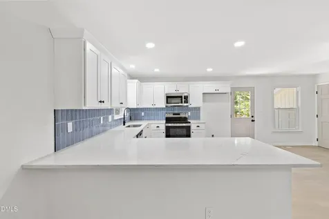 2605 Valley Woods Court Raleigh NC 27613