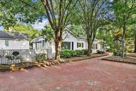 705 S 1st Smithfield NC 27577