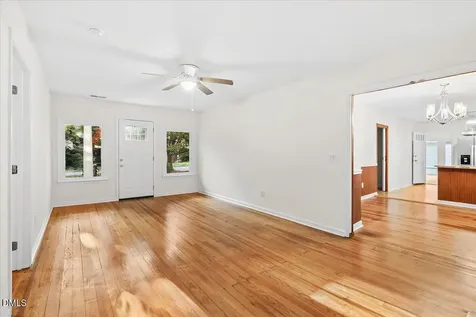705 S 1st Smithfield NC 27577