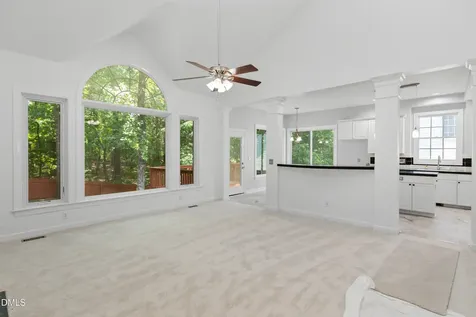 102 Citrus Place Cary NC 27519