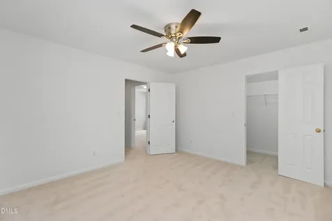 102 Citrus Place Cary NC 27519