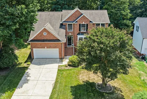102 Citrus Place Cary NC 27519