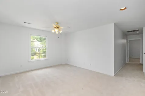 102 Citrus Place Cary NC 27519