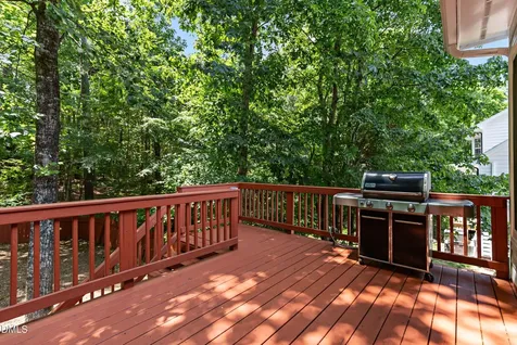 102 Citrus Place Cary NC 27519