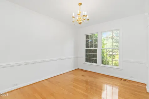 102 Citrus Place Cary NC 27519