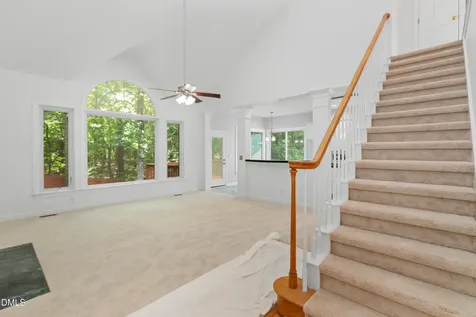 102 Citrus Place Cary NC 27519