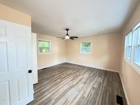 417 North Street Graham NC 27253