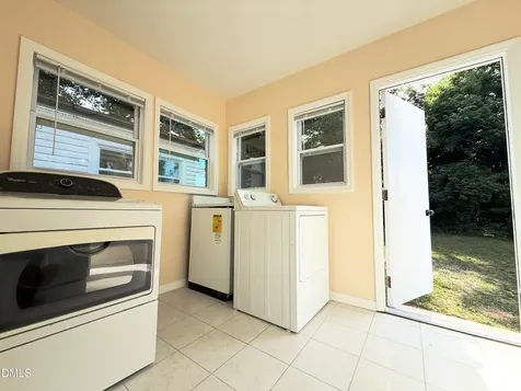 417 North Street Graham NC 27253
