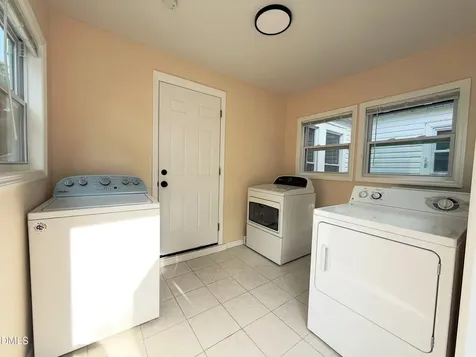 417 North Street Graham NC 27253